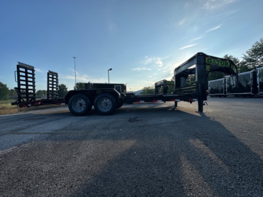 Low pro Gooseneck 8k axle  Gooseneck Trailers 