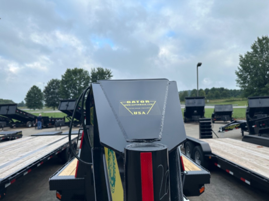 20+5 24.9k Gooseneck Elite  Gooseneck Trailers 