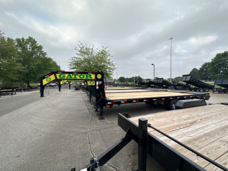 20+5 24.9k Gooseneck Elite  Gooseneck Trailers 