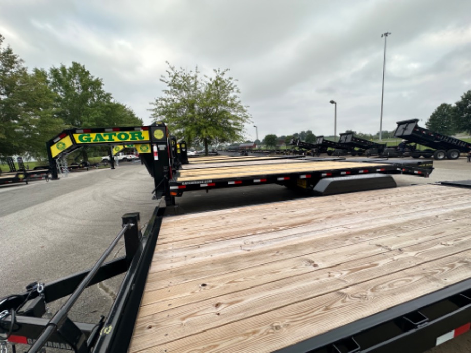 20+5 24.9k Gooseneck Elite  Gooseneck Trailers 