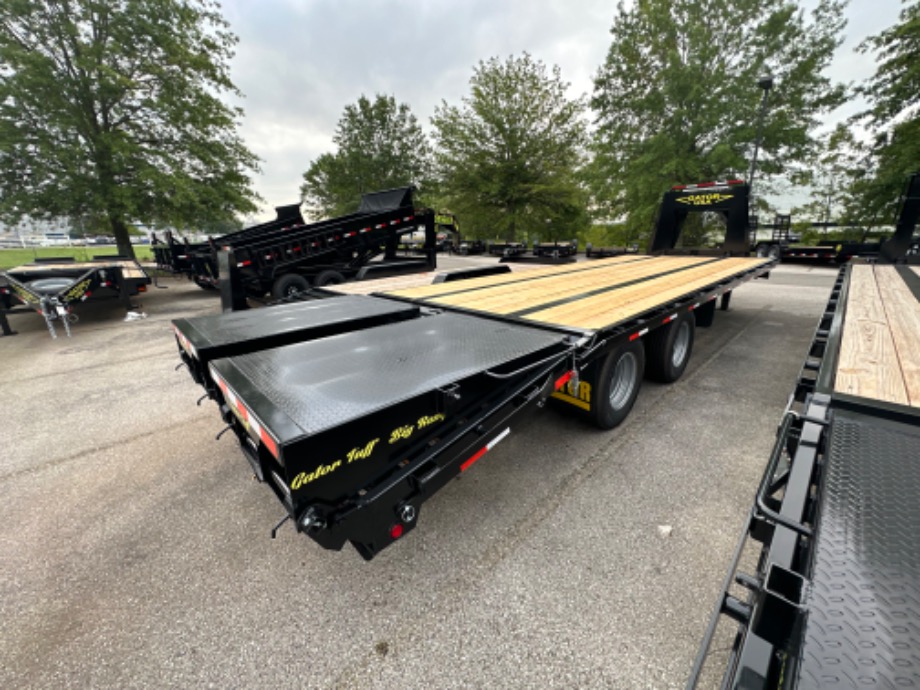 20+5 24.9k Gooseneck Elite  Gooseneck Trailers 