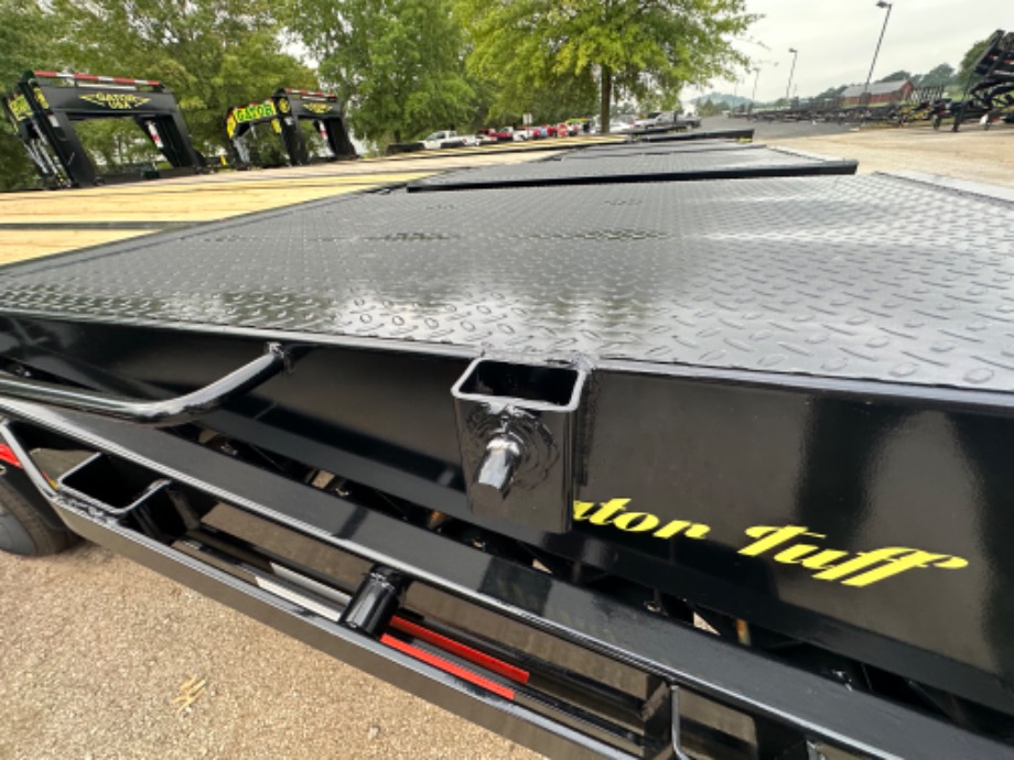 20+5 24.9k Gooseneck Elite  Gooseneck Trailers 