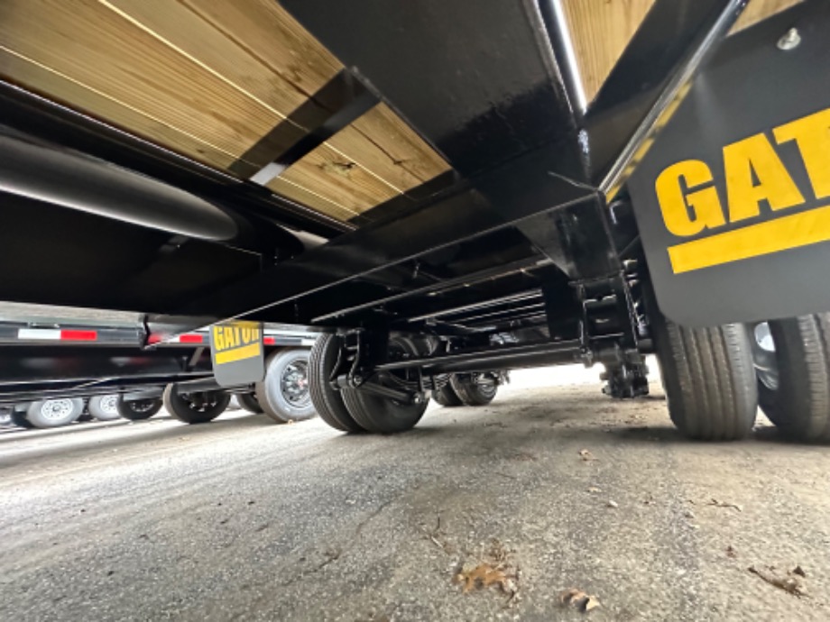 20+5 24.9k Gooseneck Elite  Gooseneck Trailers 