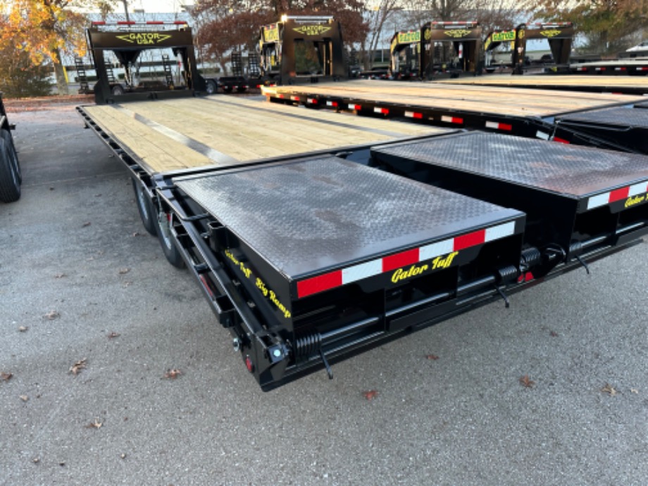 Gooseneck trailer 20+5  16K Wide Ramps Gooseneck Trailers 