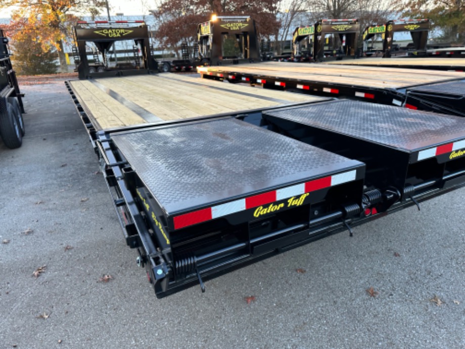 Gooseneck trailer 20+5  16K Wide Ramps Gooseneck Trailers 