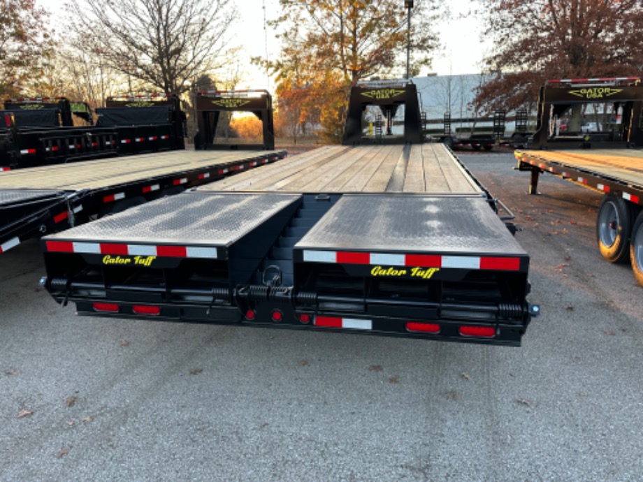 M10065, Gooseneck trailer Dual tandem Gooseneck Trailers 