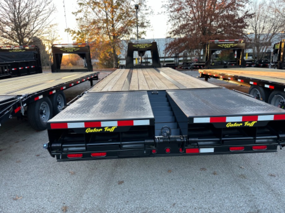 M10065, Gooseneck trailer Dual tandem Gooseneck Trailers 